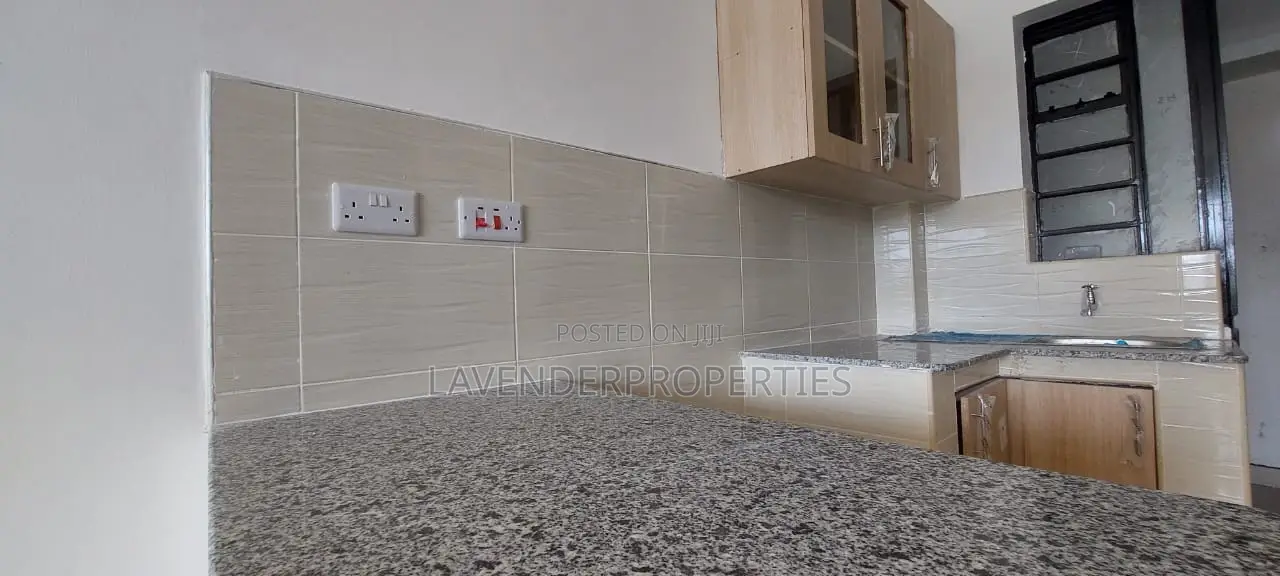 Studio Apartment in Upperroom Apartments, Satelitte for rent in Satelitte