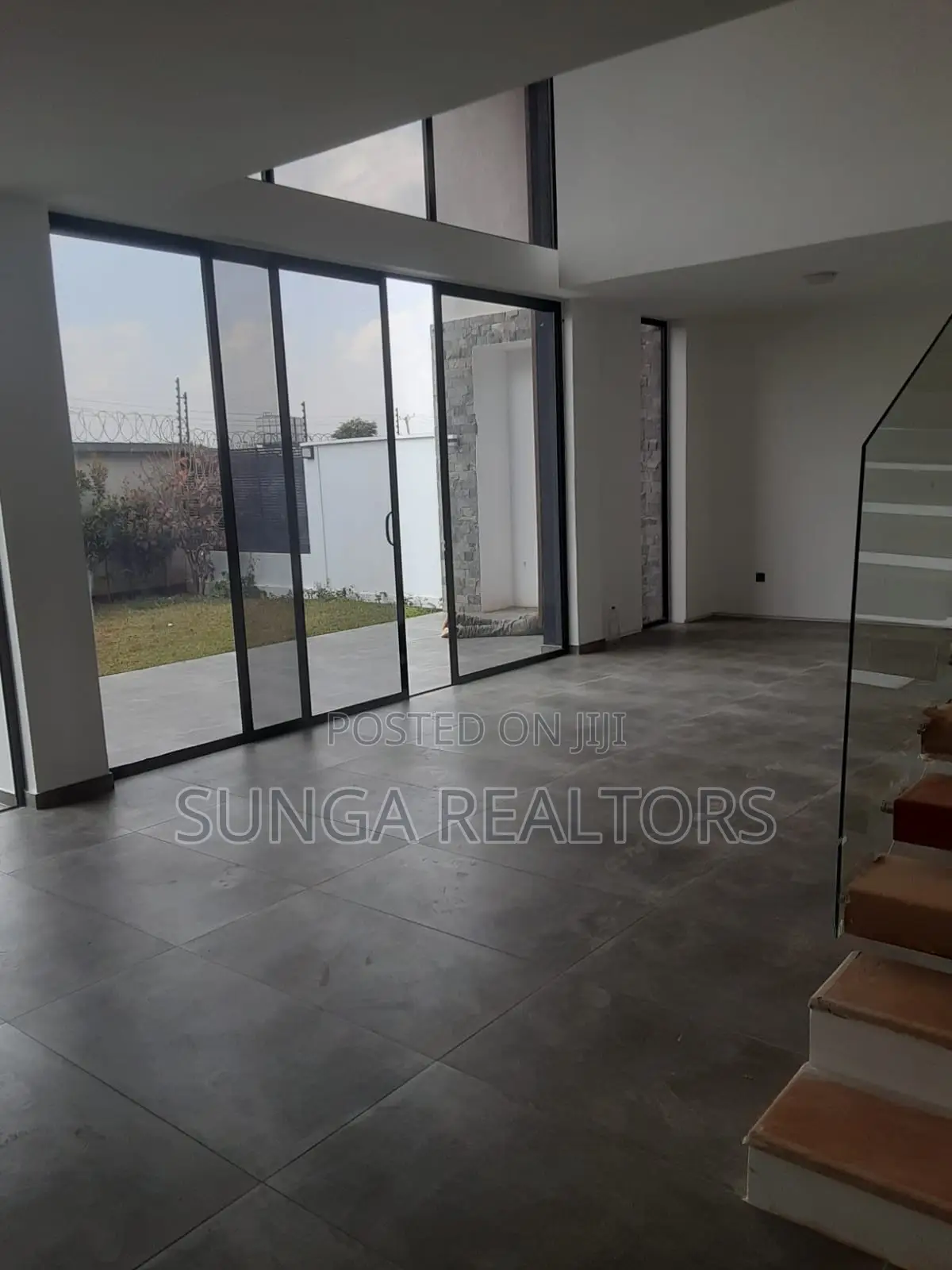 4bdrm Villa in Paradise Lost, Runda for sale in Runda