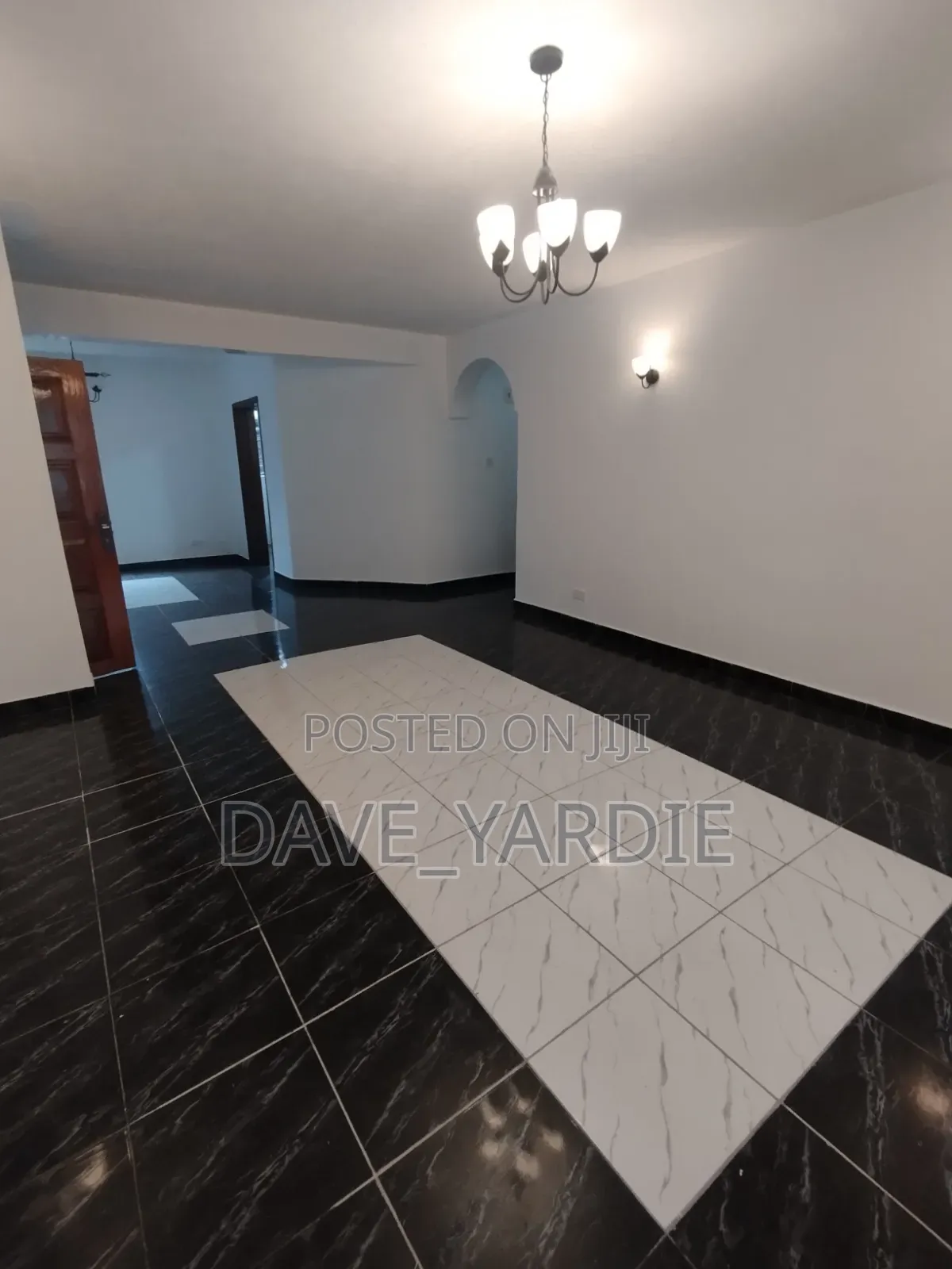 3bdrm Block of Flats in State House Area for sale in State House Area