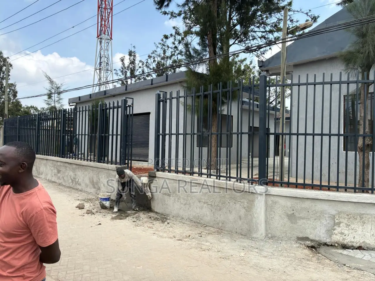 Space in Shopping Mall for Rent in Buruburu in Industrial Area (Nairobi)