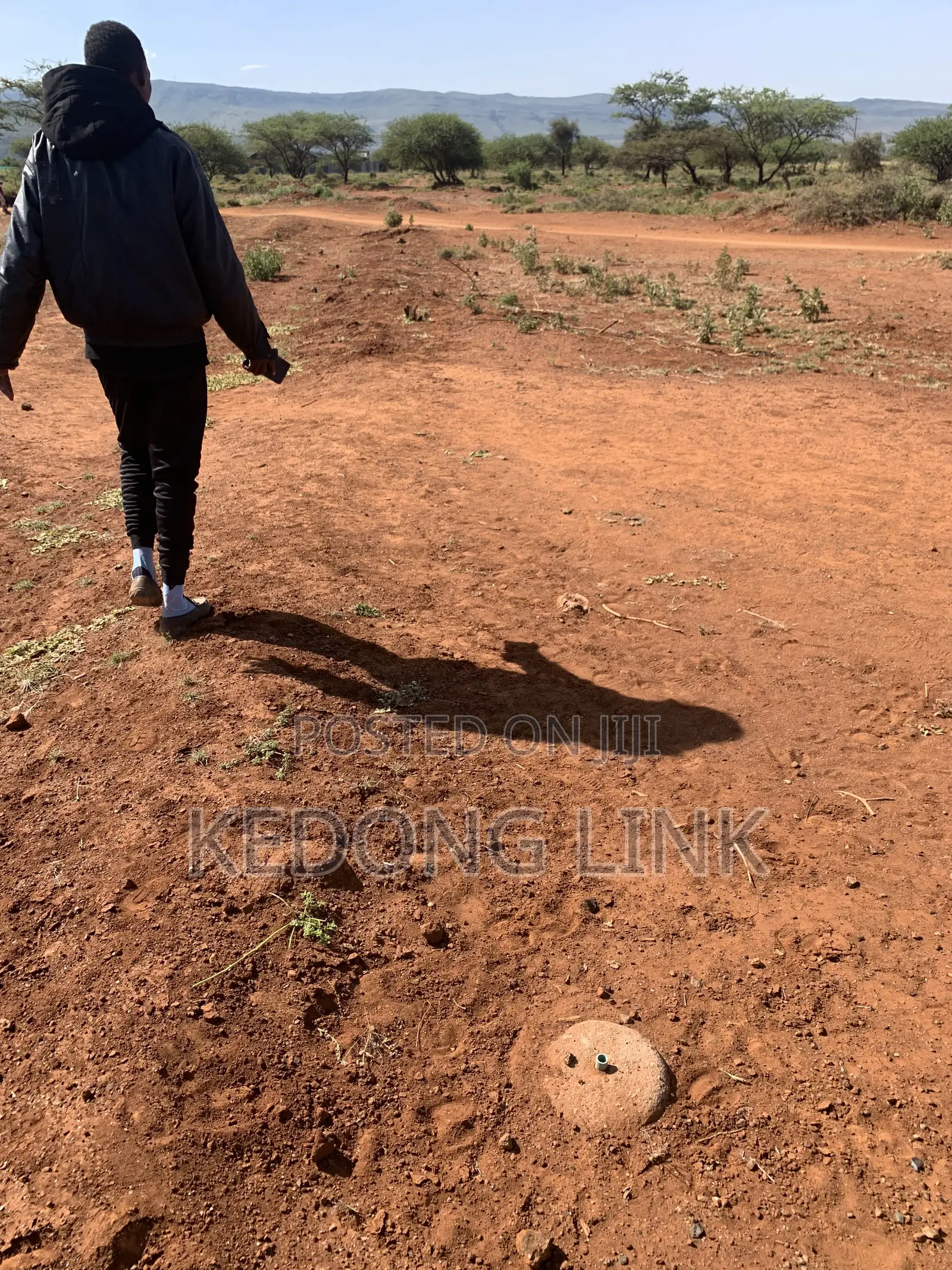 1/2 Acre Ewuaso Kedong Touching Tarmac in Ewuaso Oonkidong'I