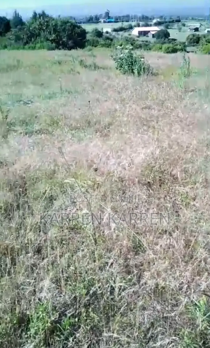 2.5 Acres For Sale – Gatarakwa, Kieni (Nyeri–Nyahururu Road) in Gatarakwa