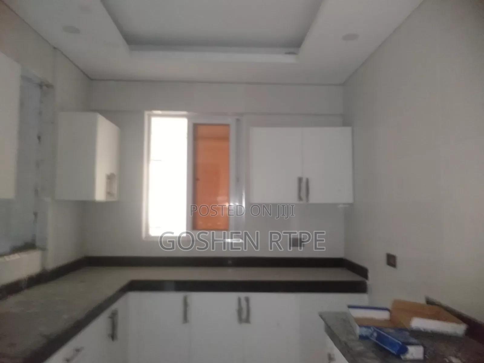 3bdrm Apartment in Kikowani - Bondeni for rent in Bondeni