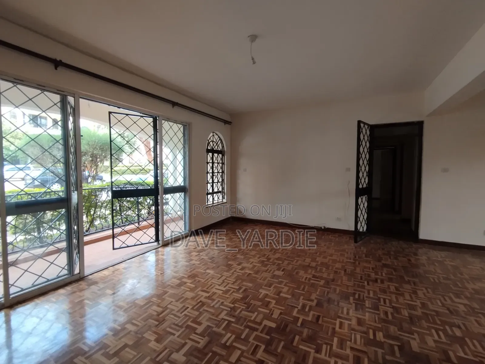 3bdrm Block of Flats in State House Area for sale in State House Area