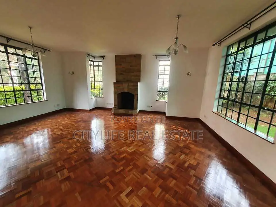 4bdrm Villa in Chalbi Drive, Muthangari for sale in Muthangari