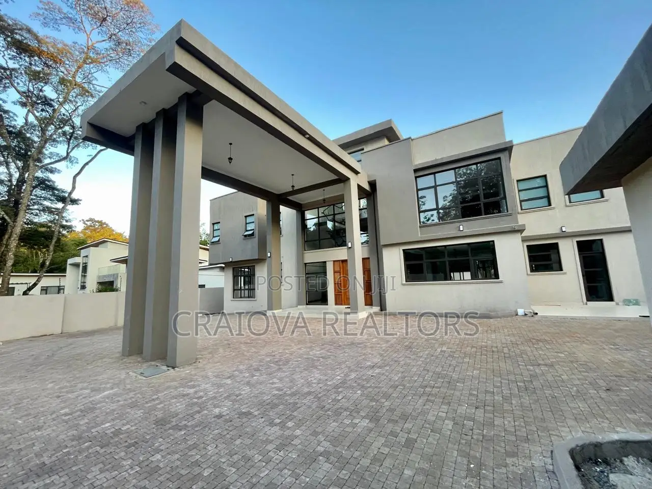 6bdrm Villa in Hardy for sale in Hardy