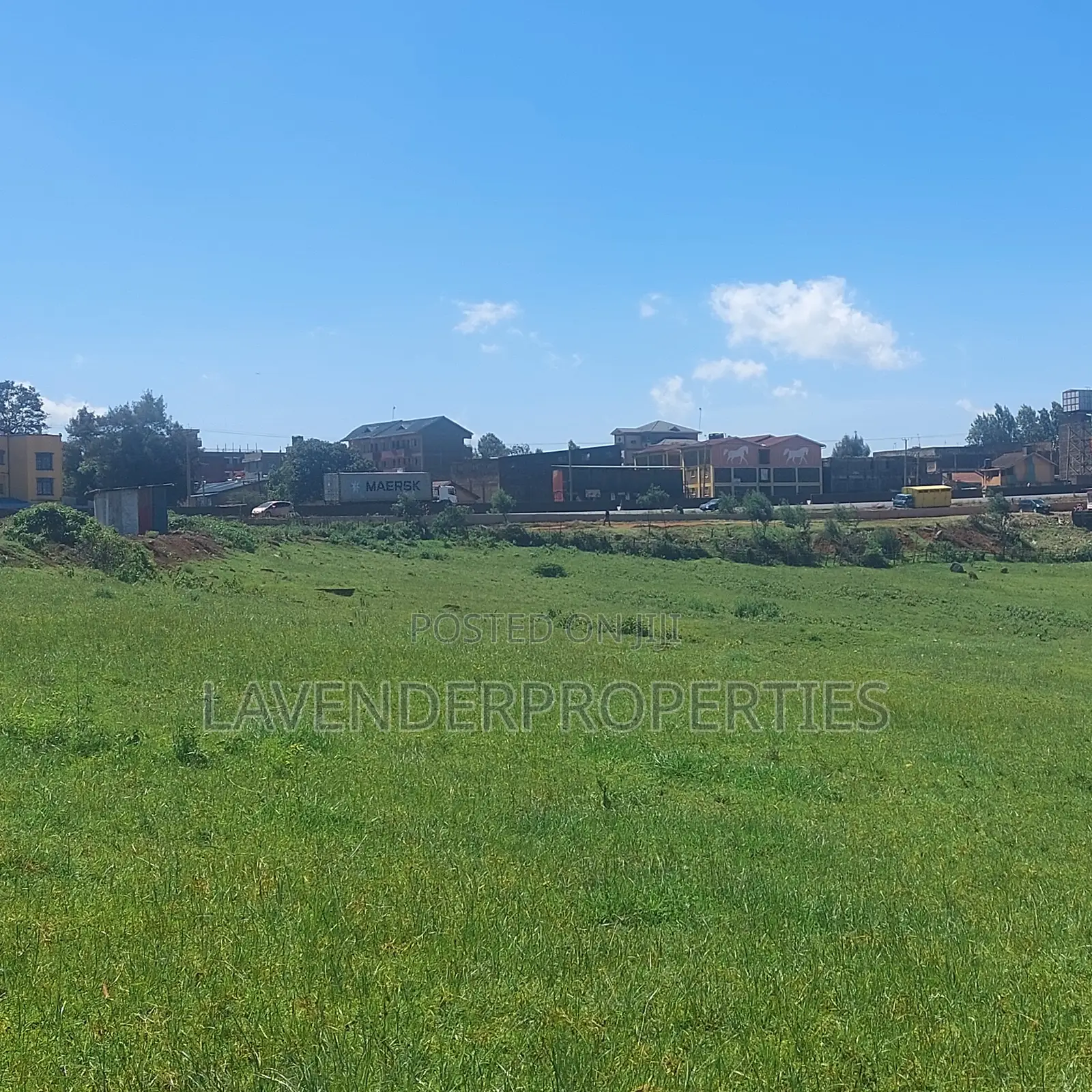 4bdrm Townhouse / Terrace in Plaza Yard, Zambezi/Sigona for rent in Zambezi/Sigona