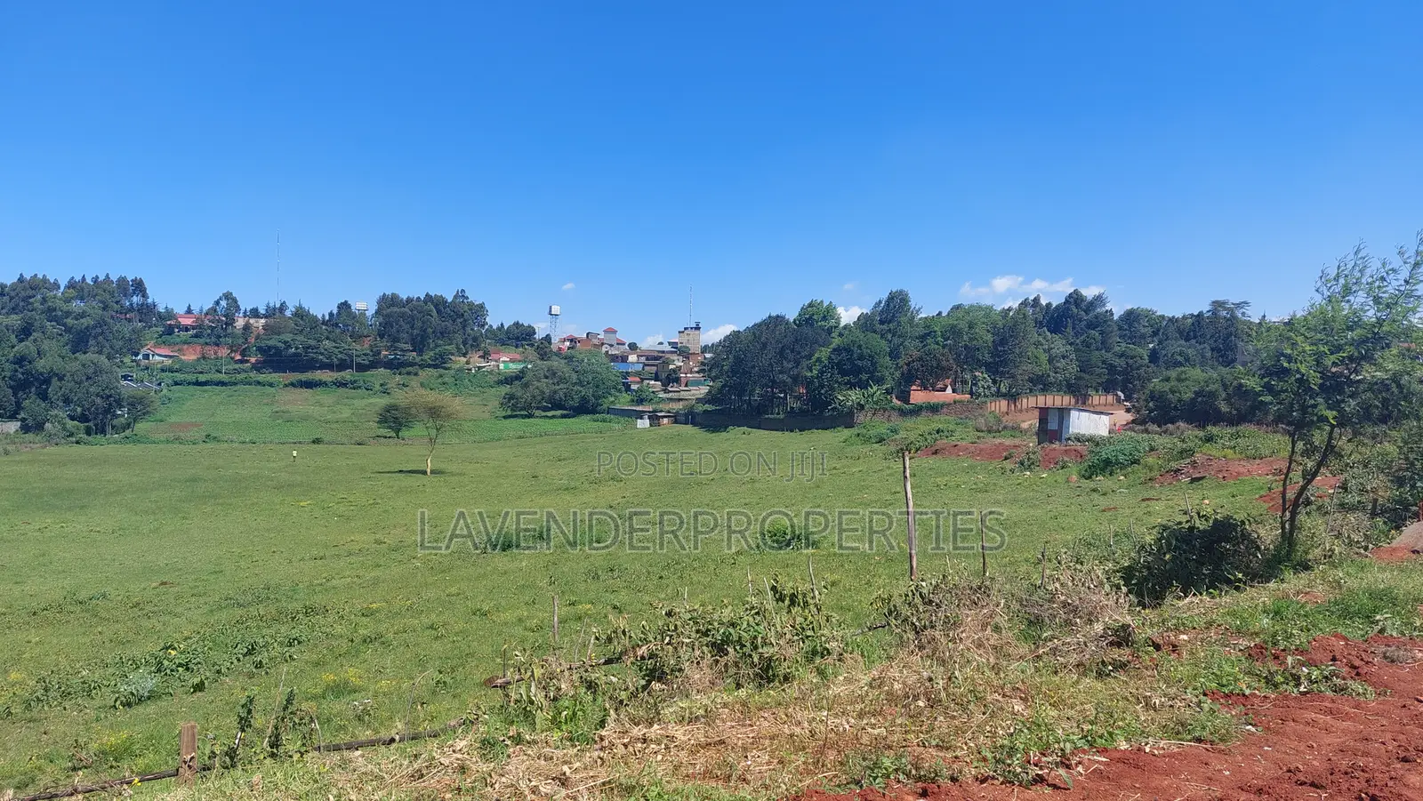 4bdrm Townhouse / Terrace in Plaza Yard, Zambezi/Sigona for rent in Zambezi/Sigona