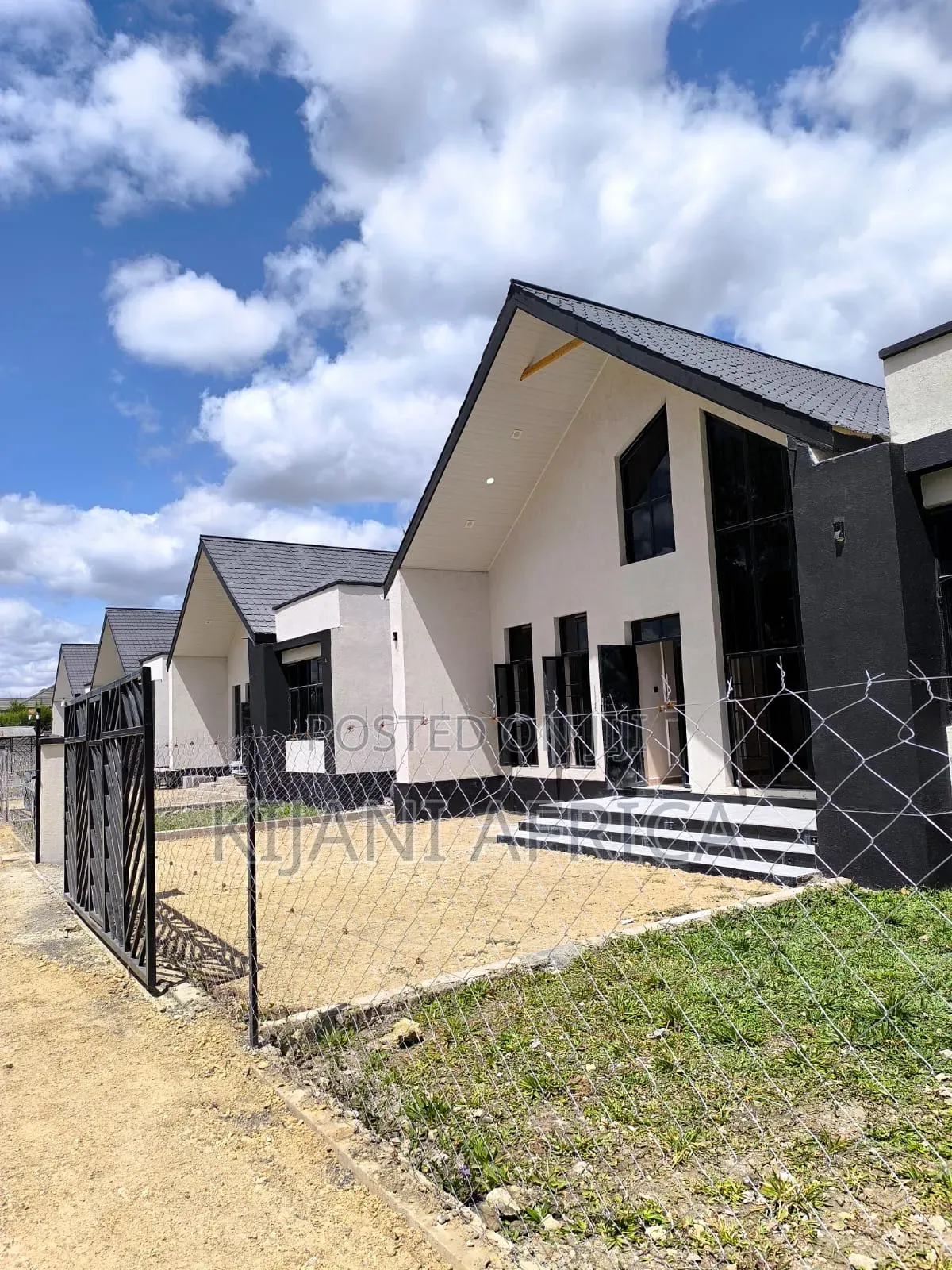 3bdrm Bungalow in Kitengela for sale in Kitengela