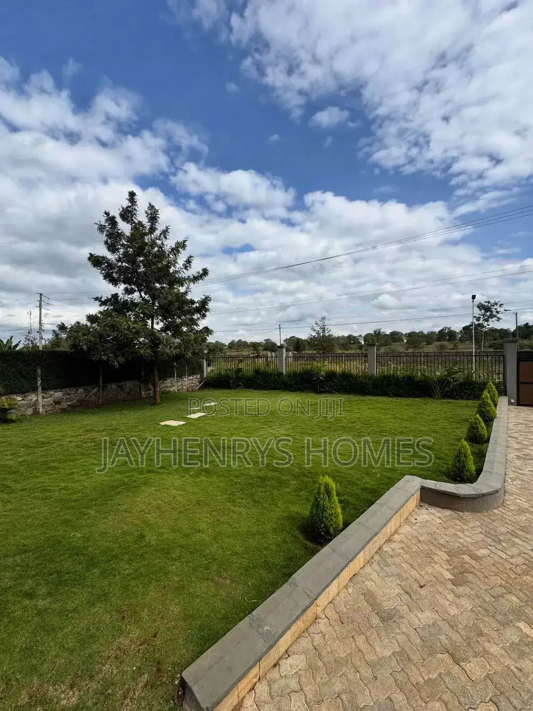 4bdrm House in Daykio Side, Kimbo for sale in Kimbo