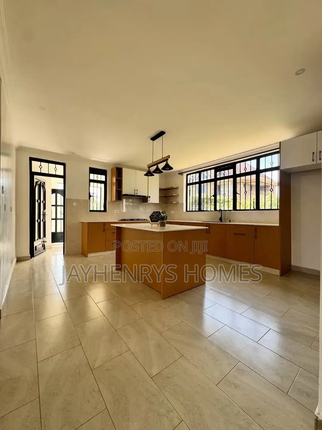4bdrm House in Daykio Side, Kimbo for sale in Kimbo