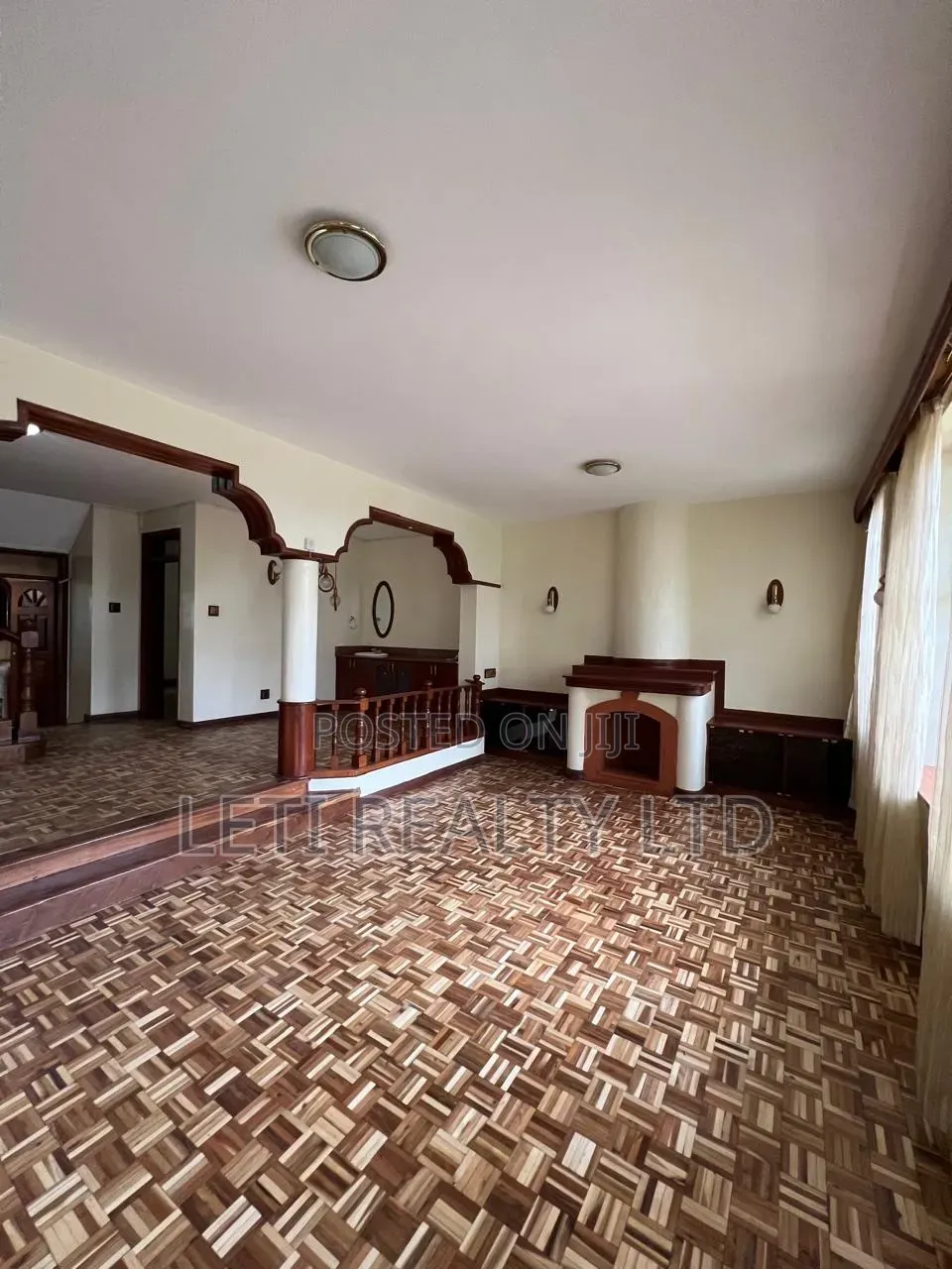 4bdrm Townhouse/Terrace in Muthangari for sale in Muthangari