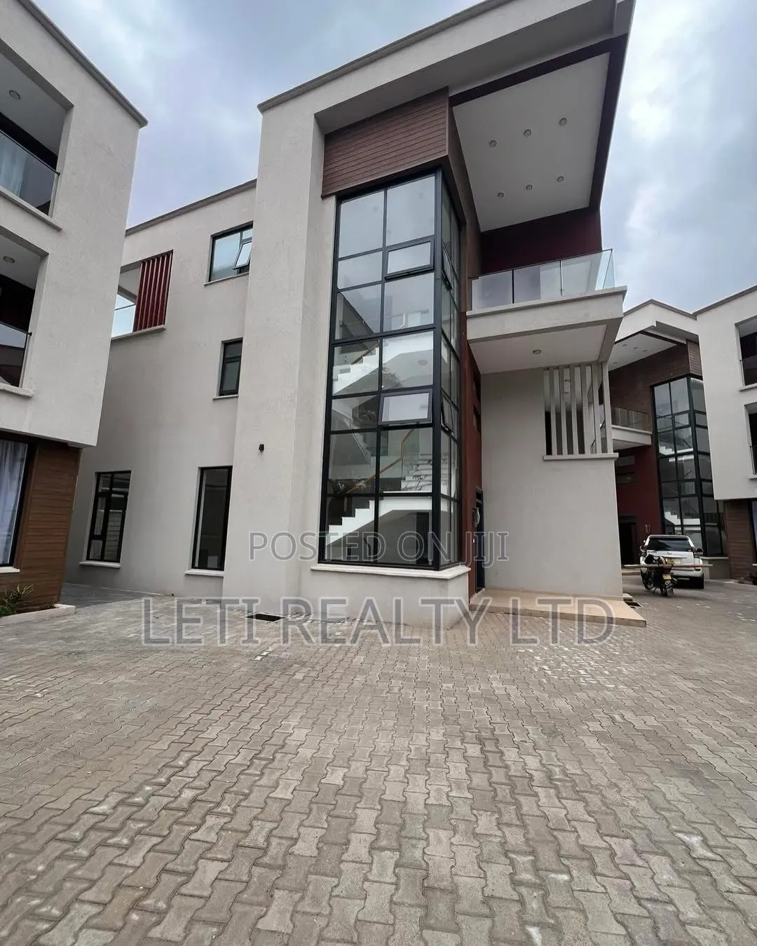 5bdrm Townhouse/Terrace in Maziwa for sale in Maziwa