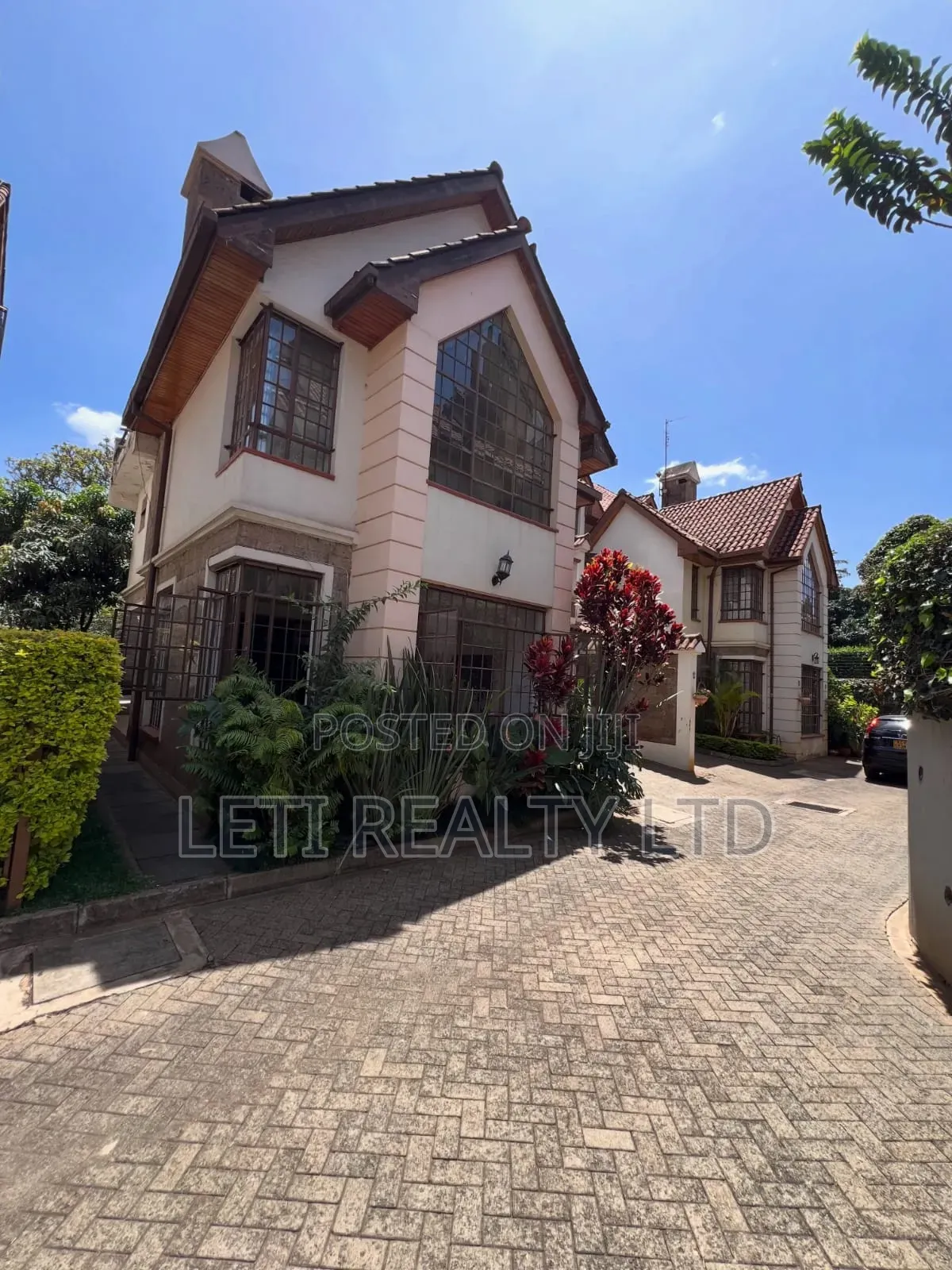 4bdrm Townhouse/Terrace in Muthangari for sale in Muthangari