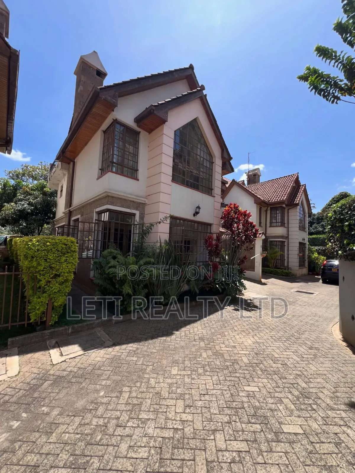 4bdrm Townhouse/Terrace in Muthangari for sale in Muthangari