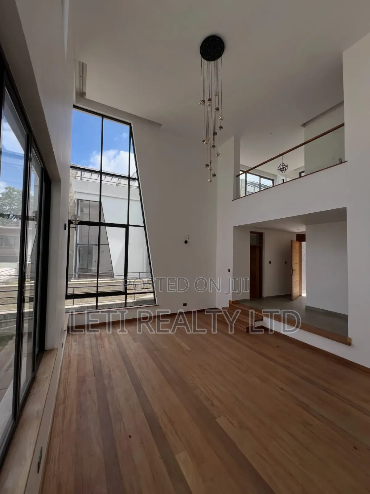 5bdrm Townhouse/Terrace in Maziwa for sale in Maziwa