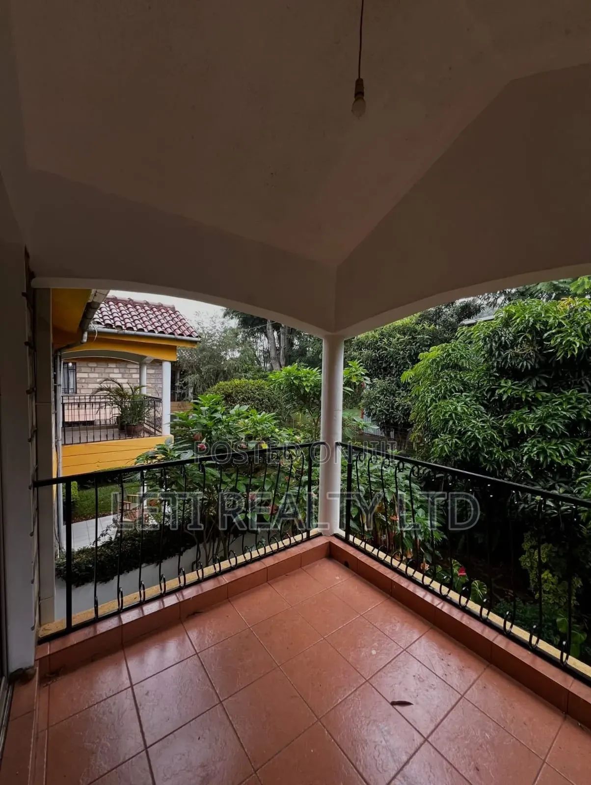 5bdrm Townhouse/Terrace in Muthangari for sale in Muthangari