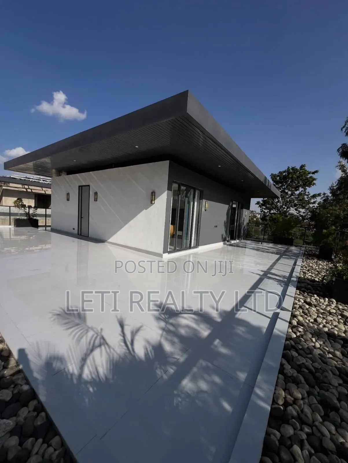 5bdrm Townhouse/Terrace in Muthangari for sale in Muthangari
