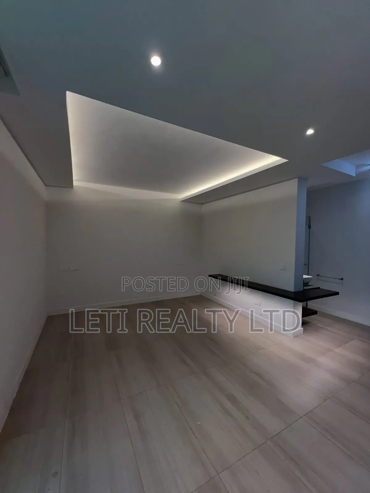 4bdrm Townhouse/Terrace in Muthangari for sale in Muthangari