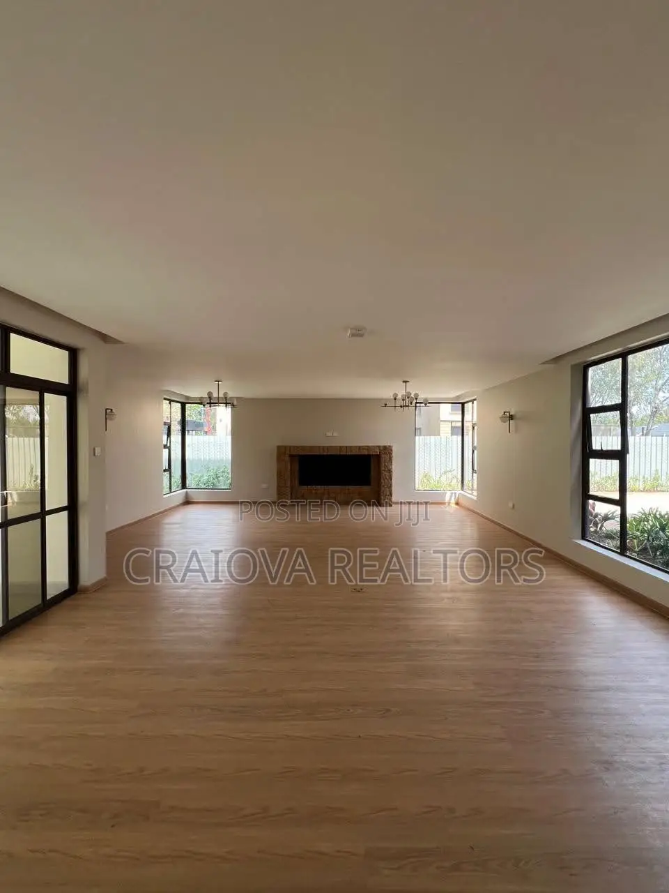 5bdrm Villa in Hardy for sale in Hardy