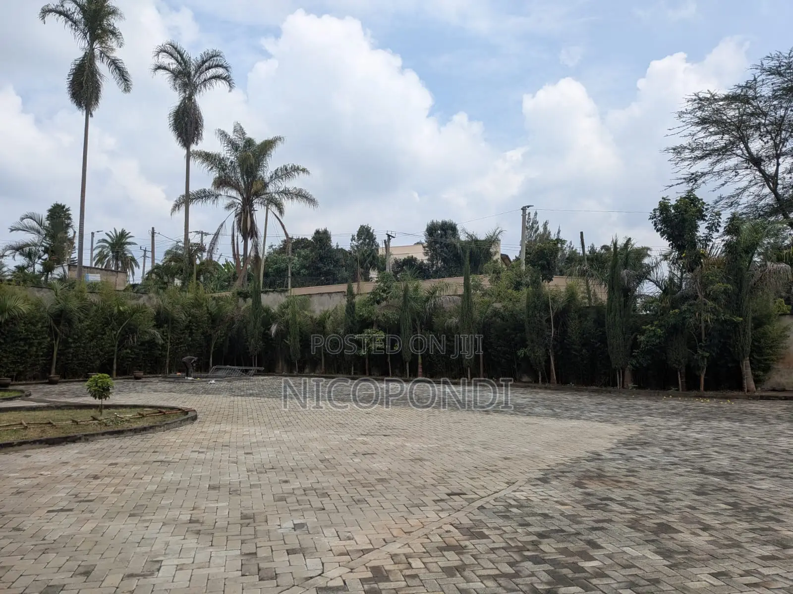 6 Bedroom Office Space for Rent in Riverside Drive