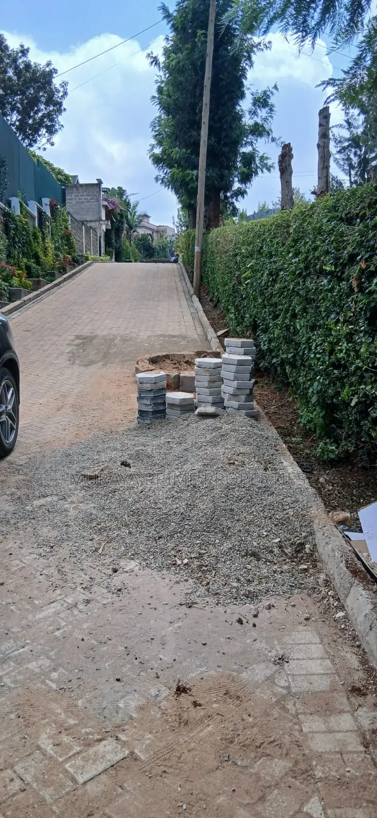 Prime 1⁄4 Acre Plot for Sale – Kerarapon Drive in Kerarapon