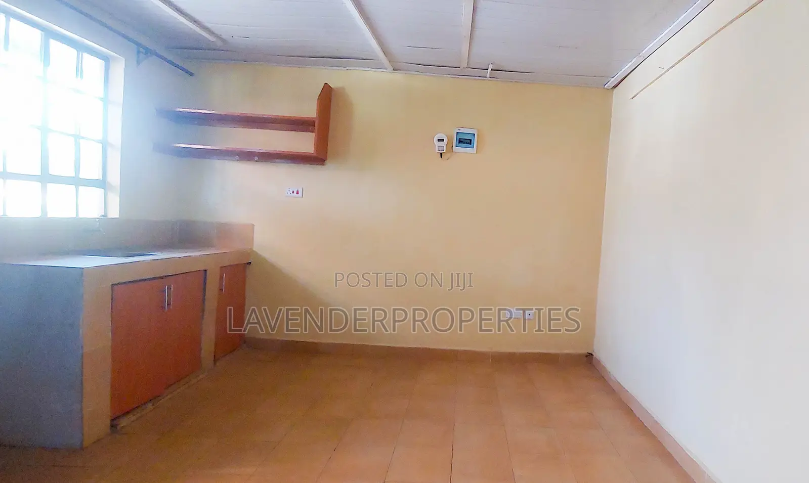 1bdrm Bedsitter in Ndumbuini Apartment, Uthiru for rent in Uthiru
