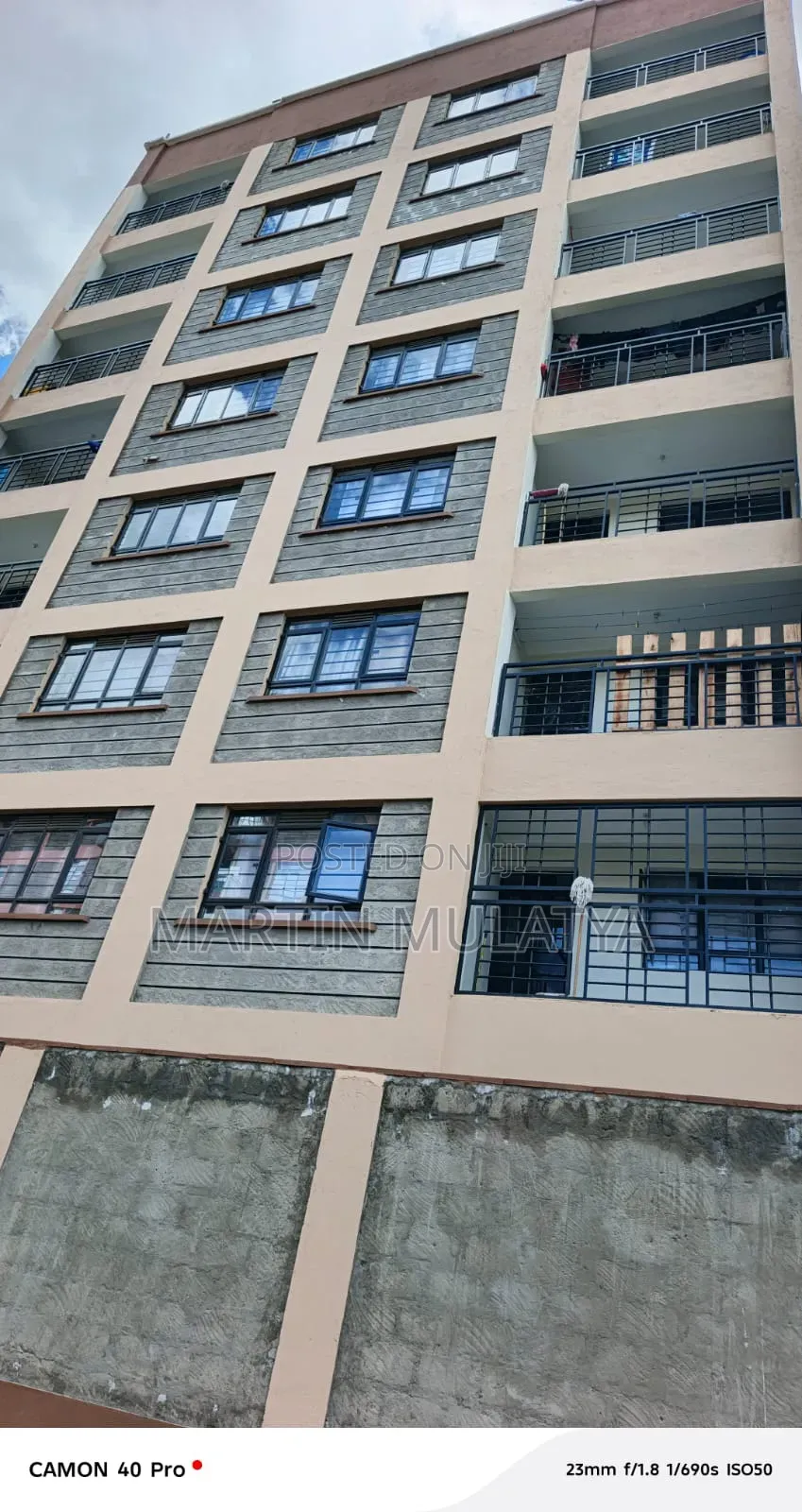 Furnished 1bdrm Apartment in Kamakis for sale in Kamakis