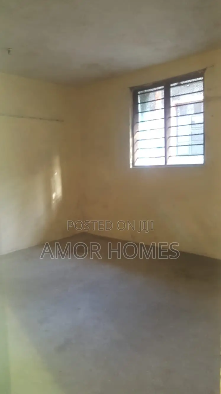 Studio Apartment in Frere-Sarajevo, Mshomoroni for rent in Mshomoroni