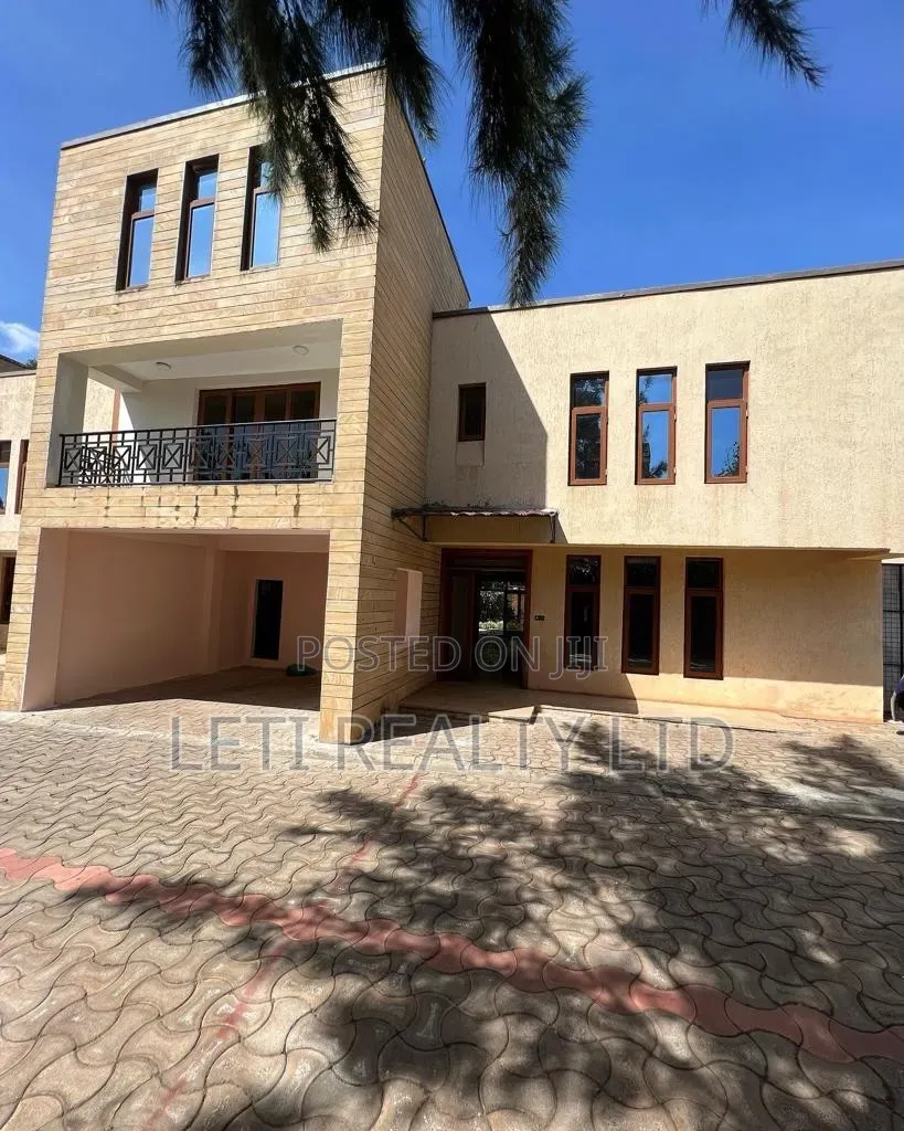 5bdrm Townhouse / Terrace in Muthangari for rent in Muthangari