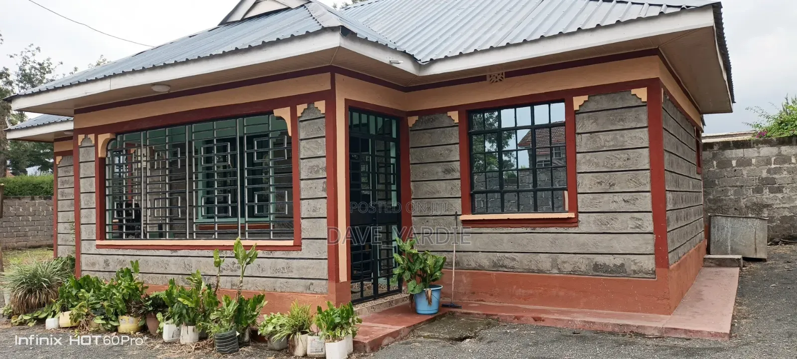 3bdrm Bungalow in Mihango for sale in Mihango