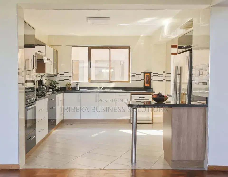 5bdrm Apartment in Skyview Gardens, Westlands for sale in Westlands