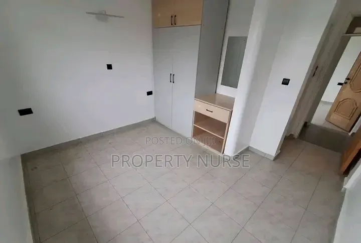 3bdrm Maisonette in Gateway Mall Area for rent in Gateway Mall Area