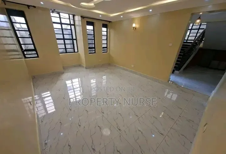 Mini Flat in Gateway Mall Area for rent in Gateway Mall Area