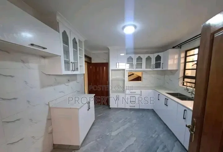 Mini Flat in Gateway Mall Area for rent in Gateway Mall Area