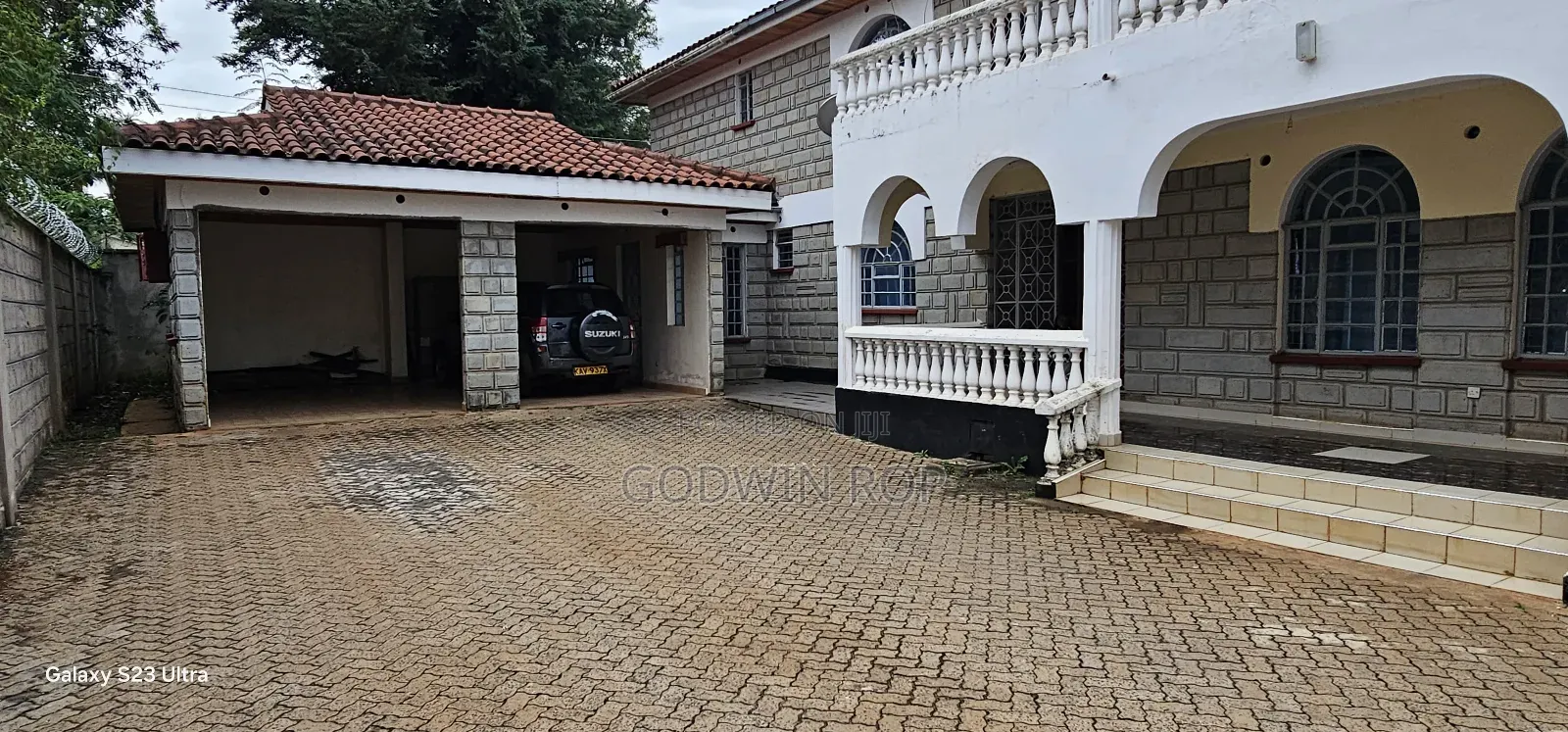 5bdrm Mansion in Reale Elgon View for sale in Elgon View