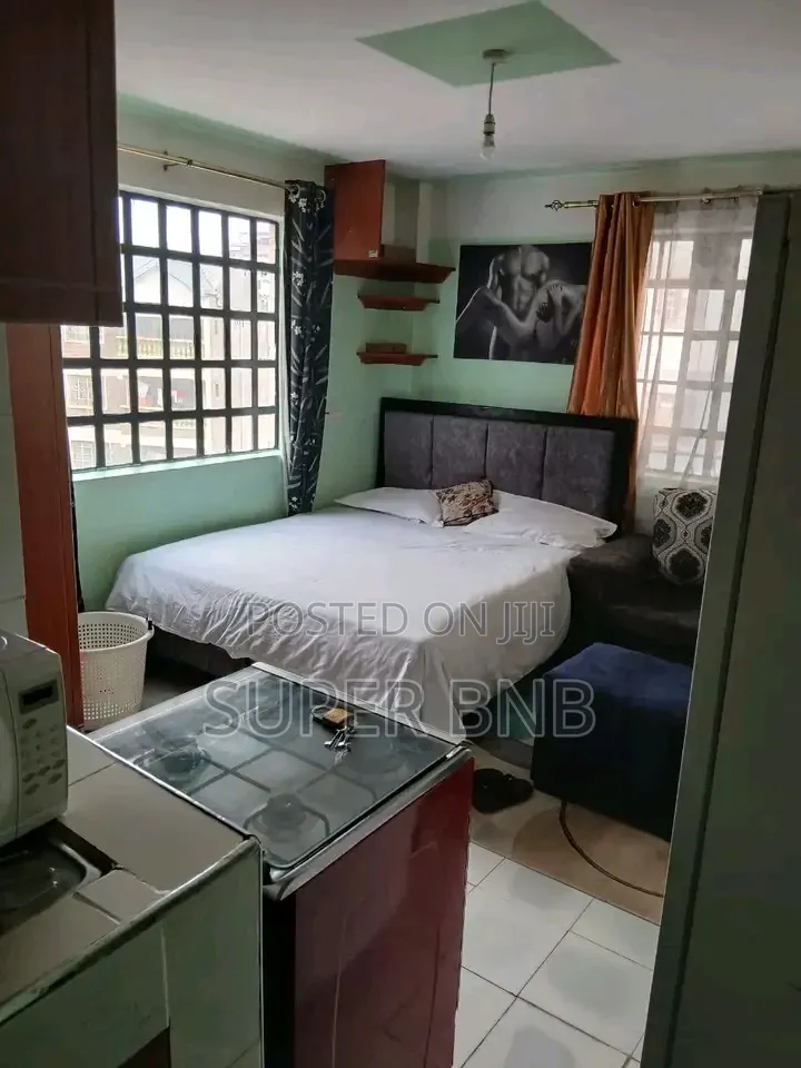 Studio Airbnb in Kasarani Seasons.3 HRS in Sunton Estate