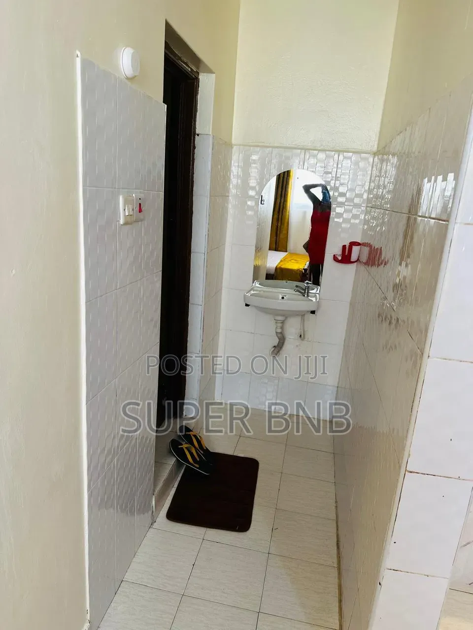 Airbnb Available in Donholm Police Line. in Greenspan