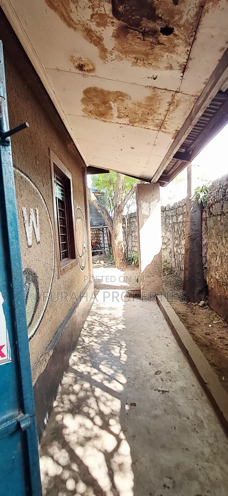 For Sale Operational School Kisauni in Mshomoroni