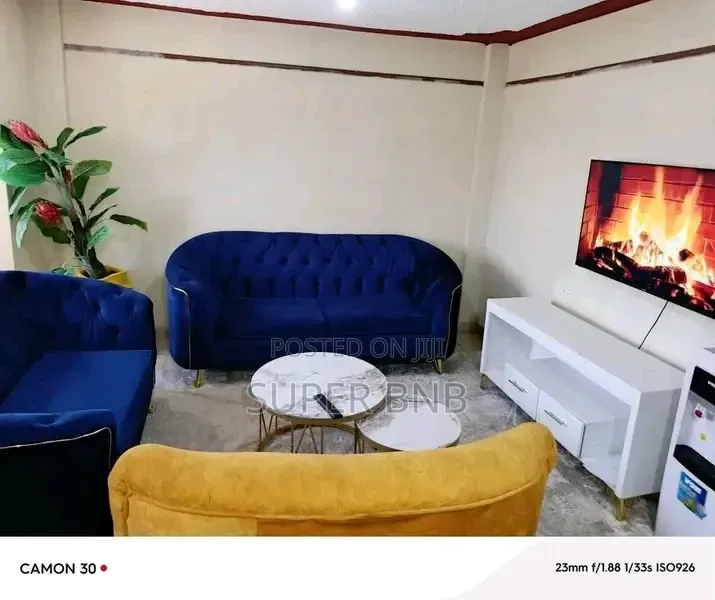 BNB in Bee Centre Donholm Junction of Umoja 2, Kayore and Donholm in Greenfields