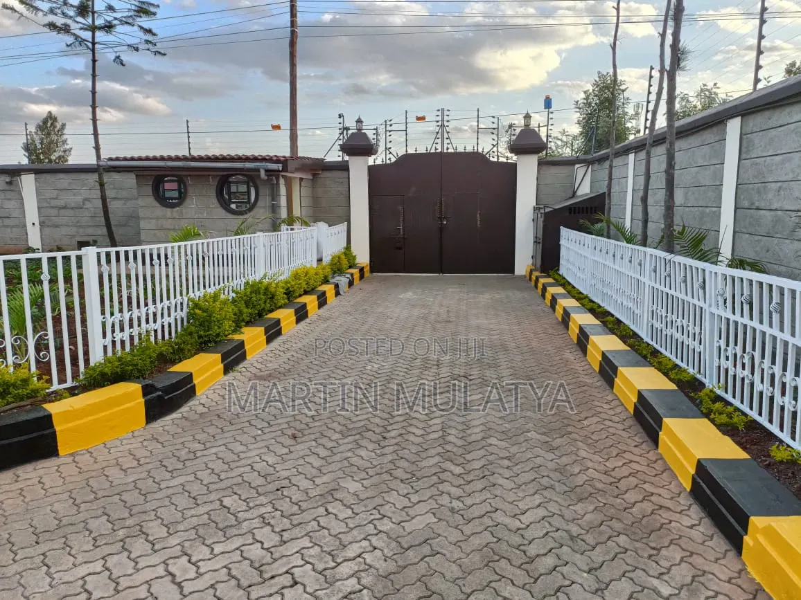 9bdrm House in Kitengela for sale in Kitengela
