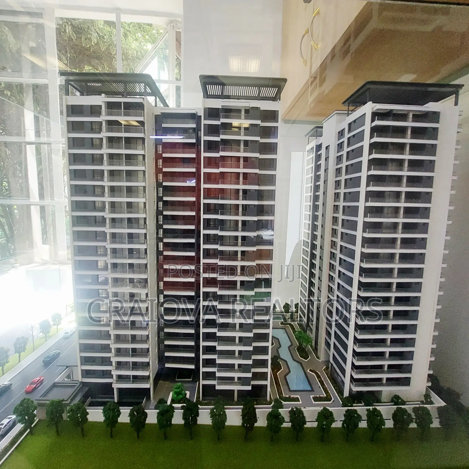 4bdrm Apartment in Raphta Road Area for sale in Raphta Road Area