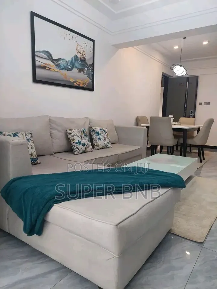 Luxury Three-Bedroom Airbnb - Kilimani ( Starroot Residence) in Hurlingham