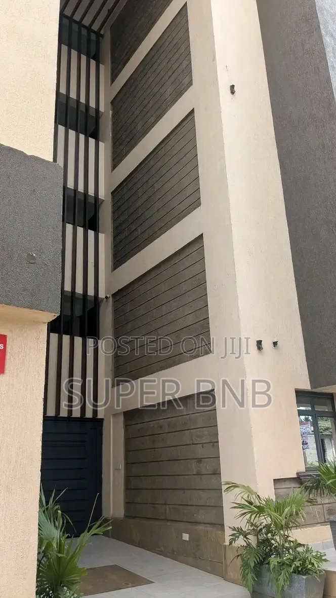 Studio Airbnb in Juja
Just 50 Meters From the Thika Super Highway in Gate B