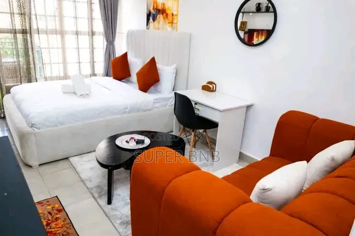 Airbnb Ruaka Town Quickmart Studio in Ruaka