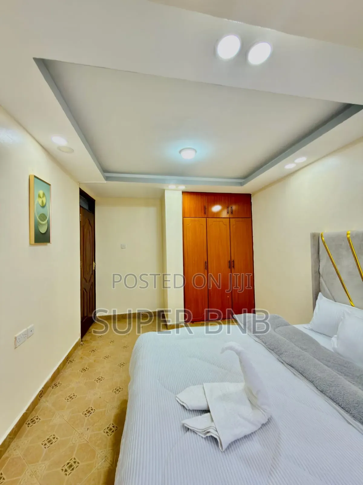 Airbnb 5 Bedrooms Own Compound Partying Ruracio in Muthangari