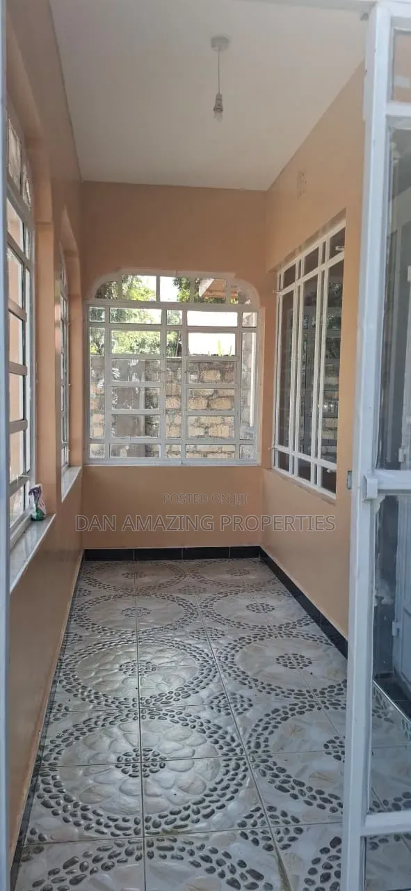 3bdrm Bungalow in Smith Area Plus Dsq, Nkoroi for rent in Nkoroi