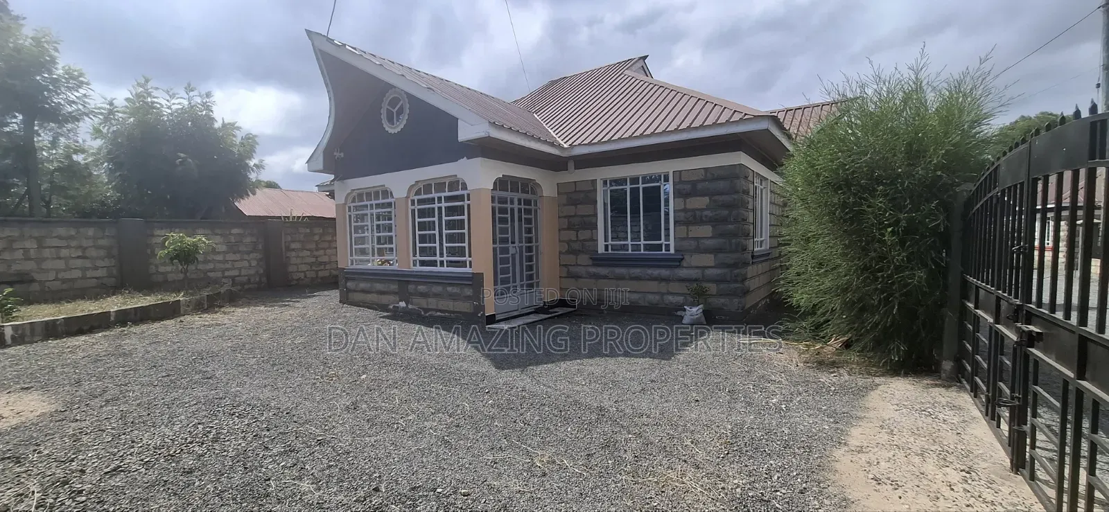 3bdrm Bungalow in Smith Area Plus Dsq, Nkoroi for rent in Nkoroi