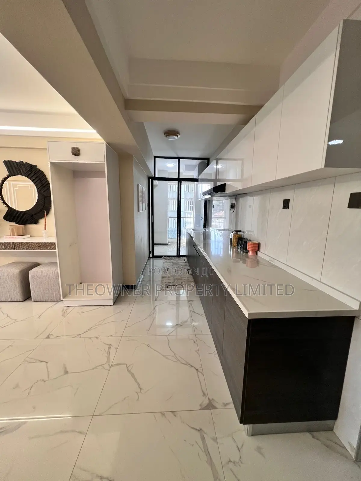 2bdrm Apartment in Super Westbury, Westlands for sale in Westlands