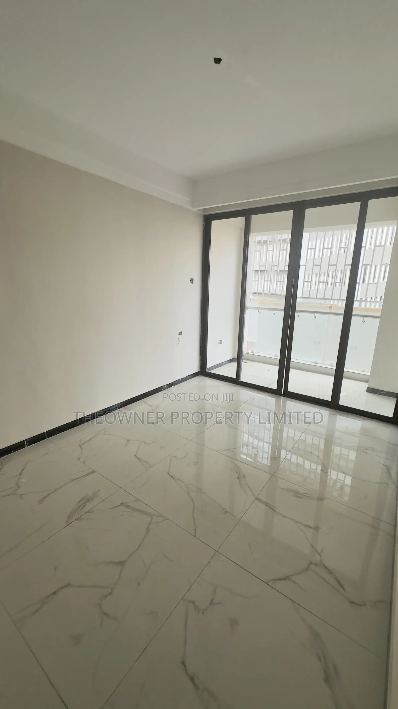 1bdrm Apartment in Westbury, Westlands for sale in Westlands